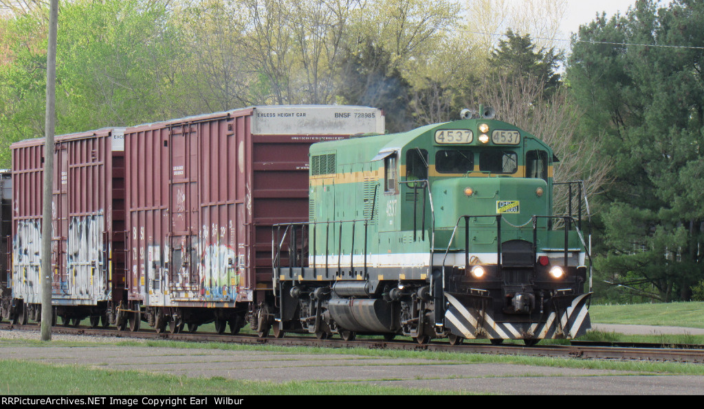 Ohio South Central Railroad (OSCR) 4537